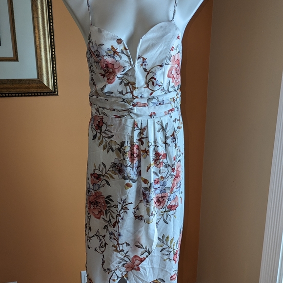 Lulu's French Countryside White Floral High Low Dress  Size M - Picture 1 of 16